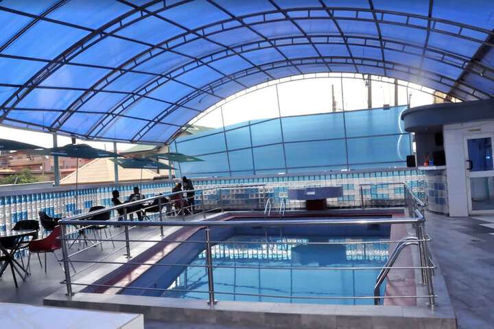Pool 26 of 33