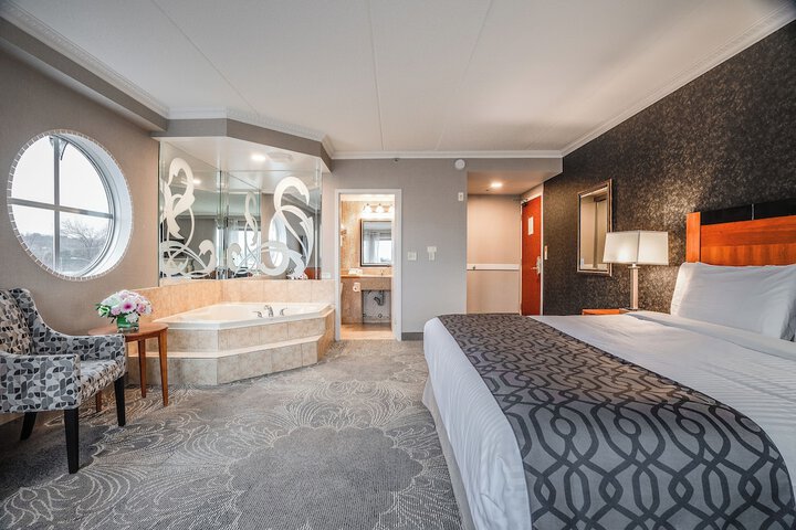 Room 46 of 84