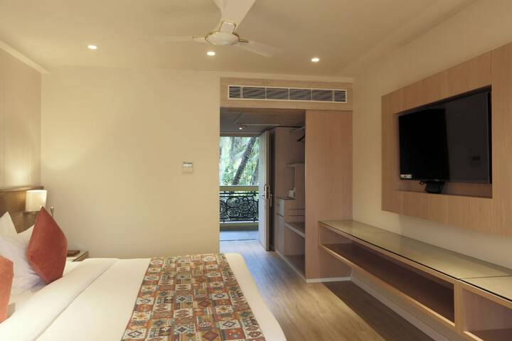 Hotel 5 of 118
