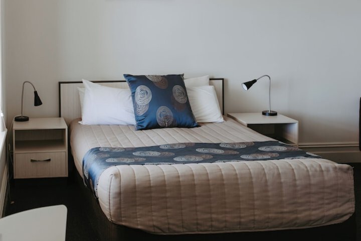 Room 17 of 72
