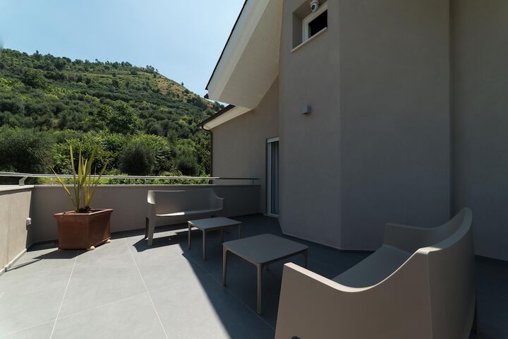 Terrace/Patio 14 of 43