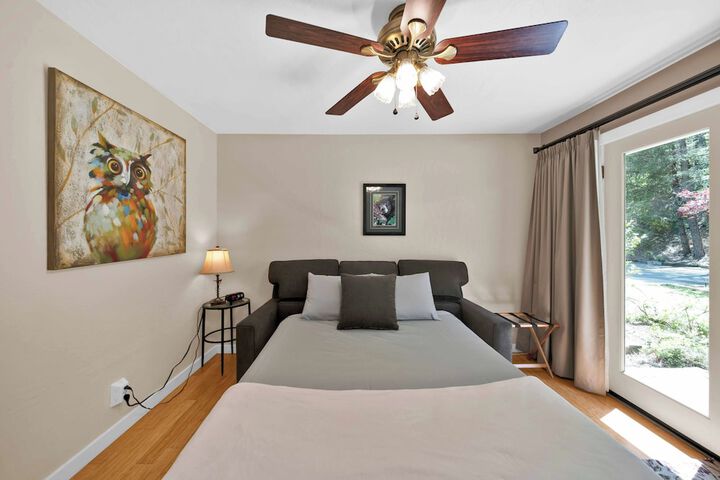Room 71 of 172