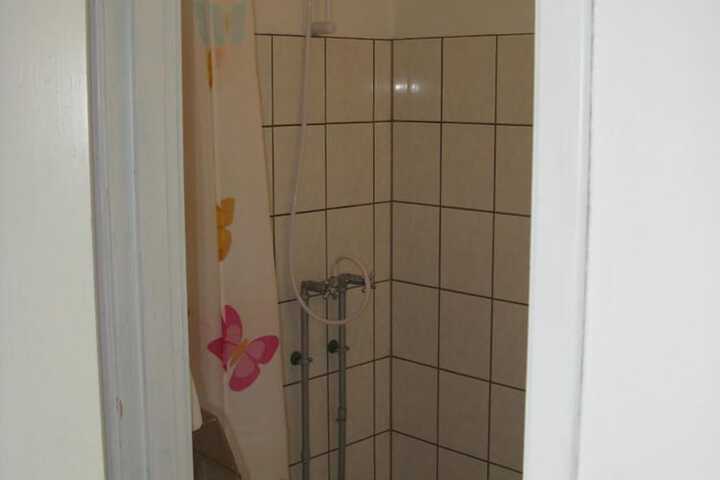 Room 17 of 45