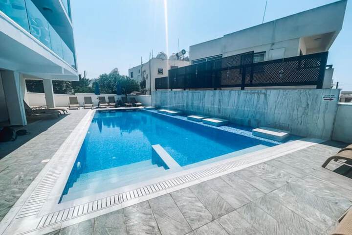 Pool 39 of 57