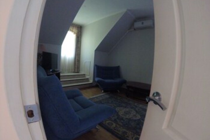 Room 43 of 47