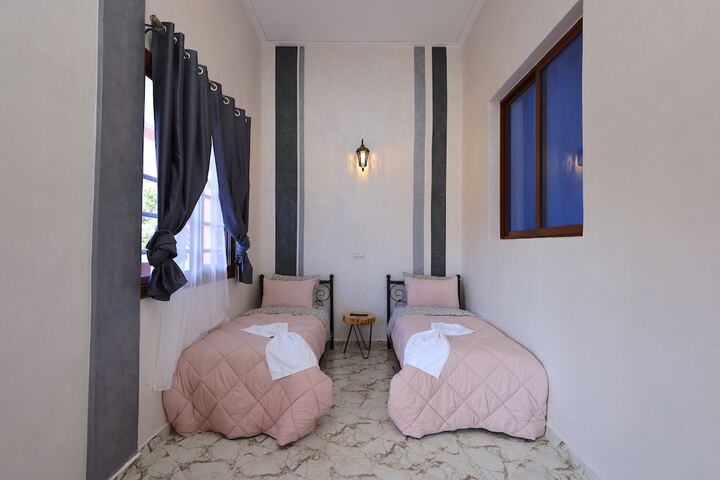 Room 5 of 36