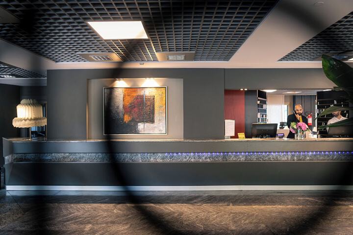 Lobby Entry