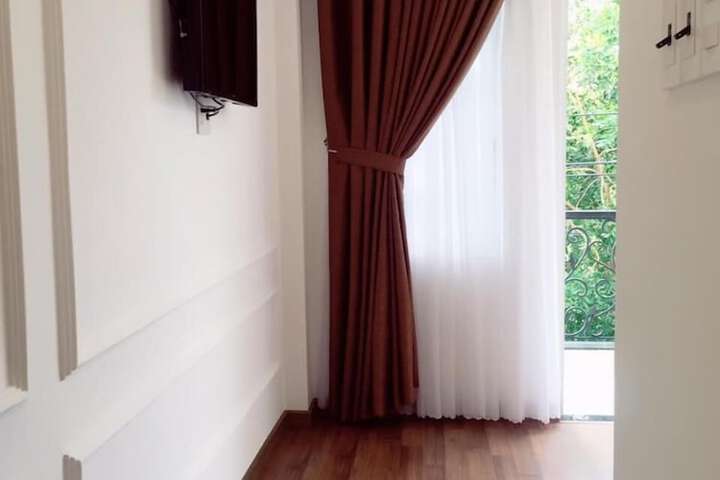 Room 21 of 45