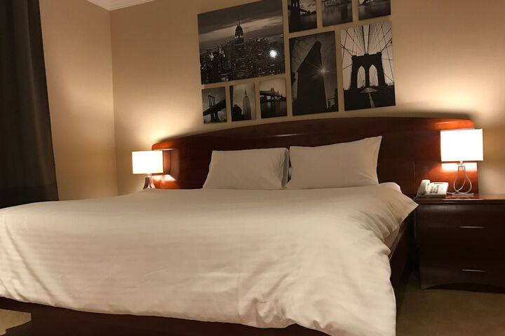 Room 6 of 34