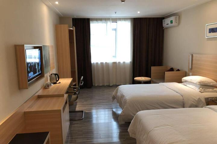Platinum Joy Hotel (Pinghu Huanancheng)