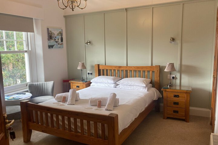 Room 14 of 25