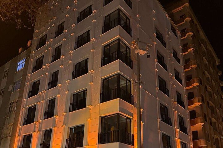 Hotel 1 of 2