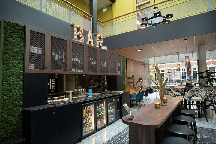 Lobby Entry