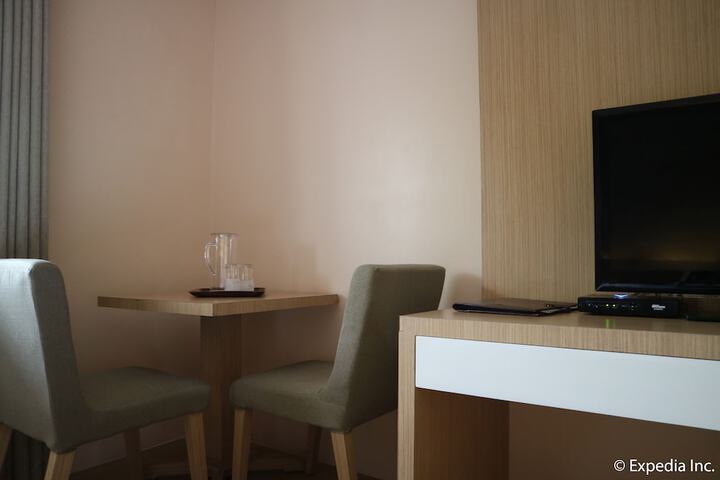 Room 28 of 97