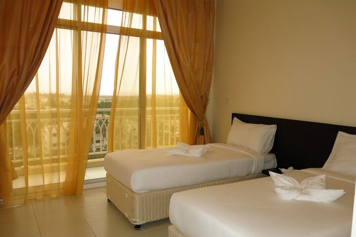 Room 8 of 26