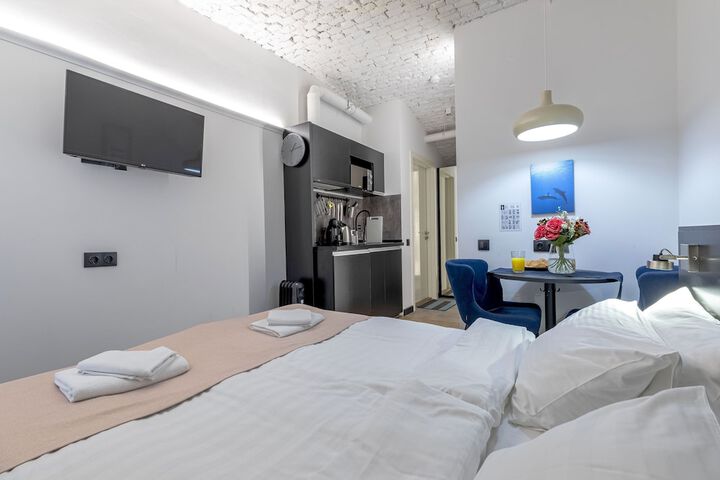 Room 8 of 51