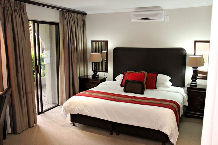 Room 6 of 42