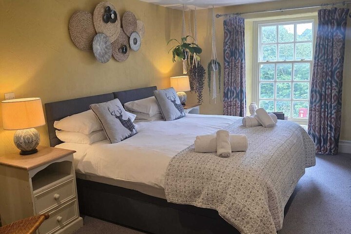 Room 15 of 44
