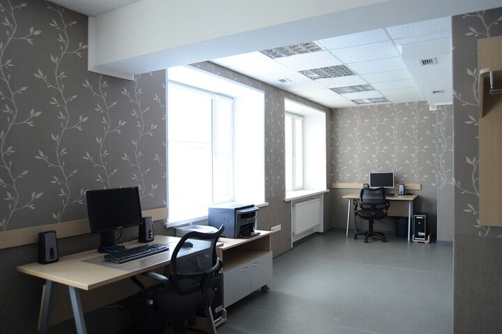 Business Center 60 of 65