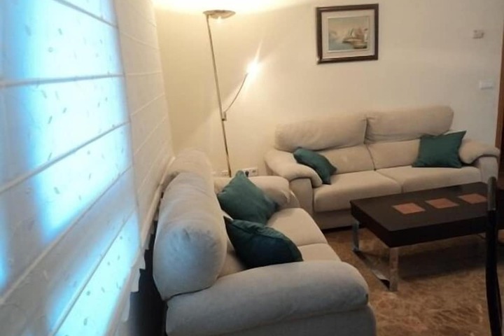 Room 11 of 25