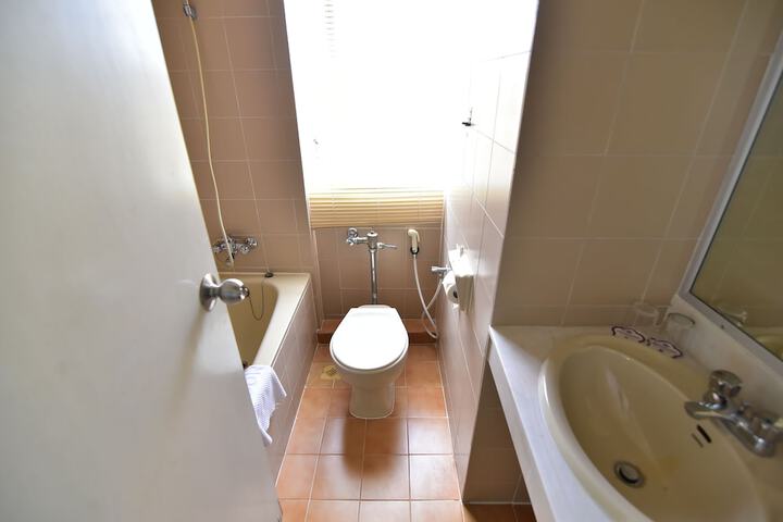 Room 46 of 55