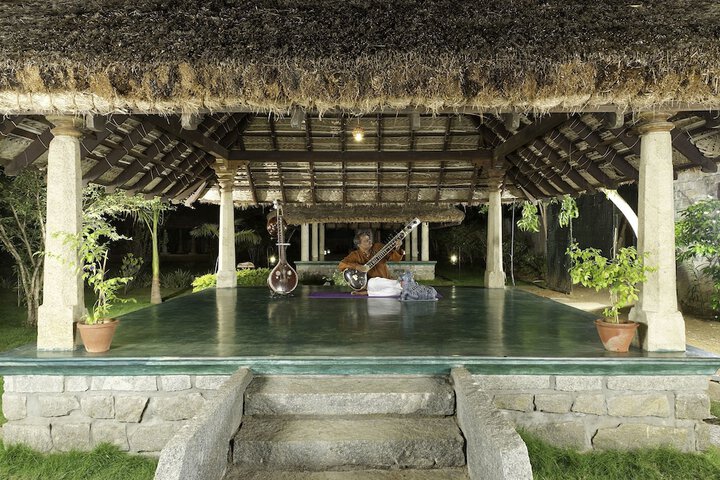 Pools & Facilities