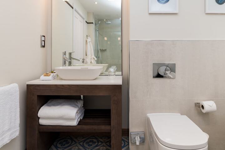 Bathroom Interior Photo