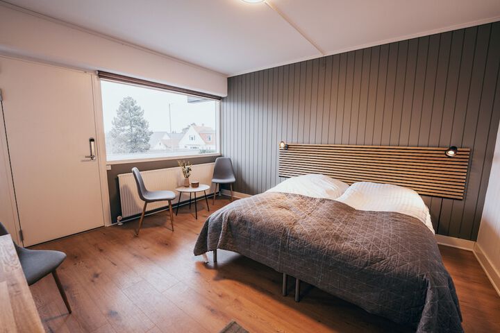 Room 4 of 29