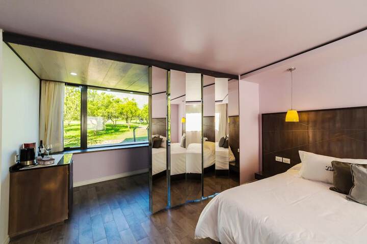 Room 18 of 67