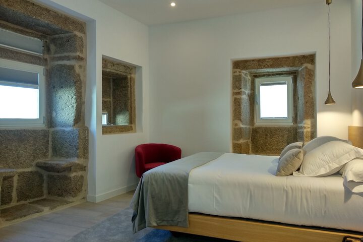Room 4 of 43