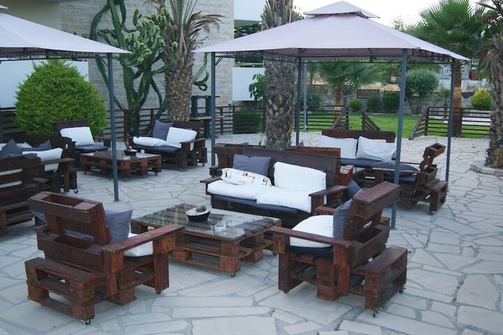 Hotel Pool