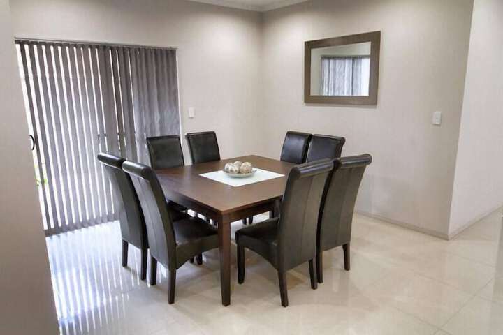 Room 14 of 38