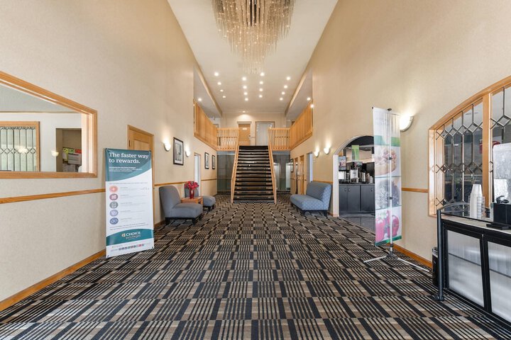 Lobby Entry