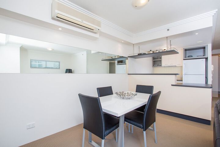 Dining Photos