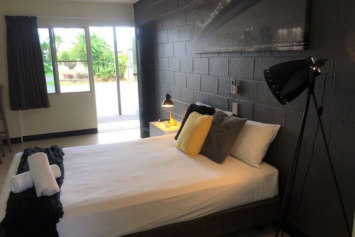 Room 7 of 35