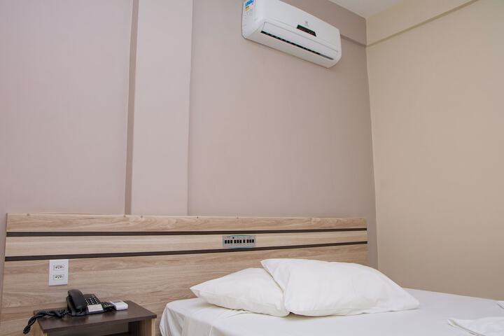 Room 8 of 26