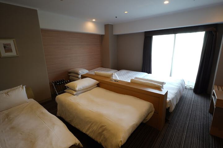 Room 41 of 239
