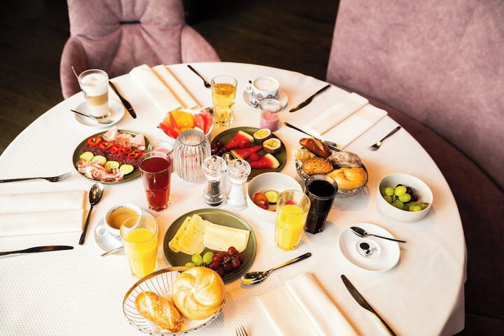 Breakfast/Coffee Service 38 of 41