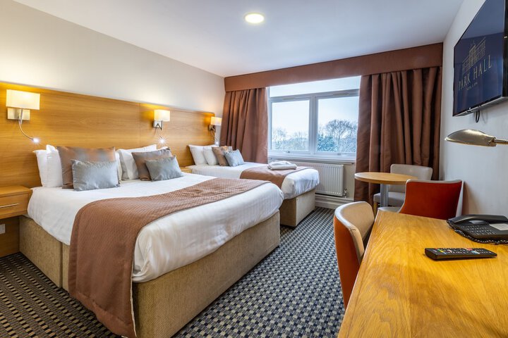 Room 10 of 49