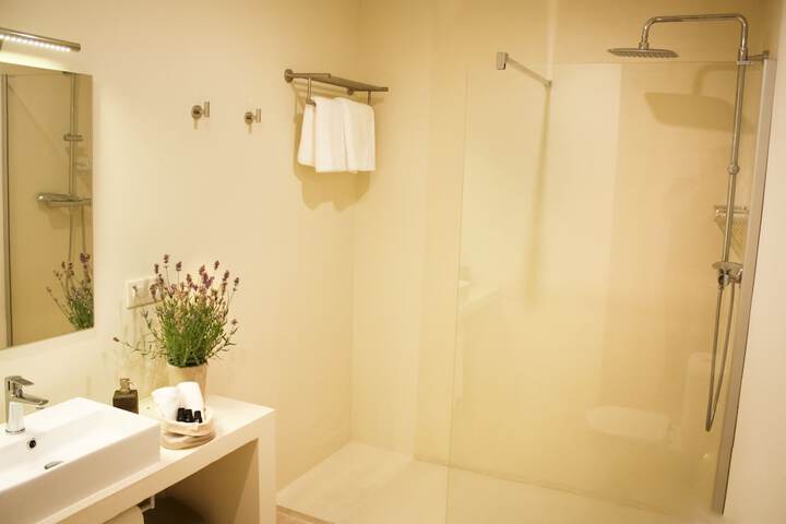 Bath Amenities