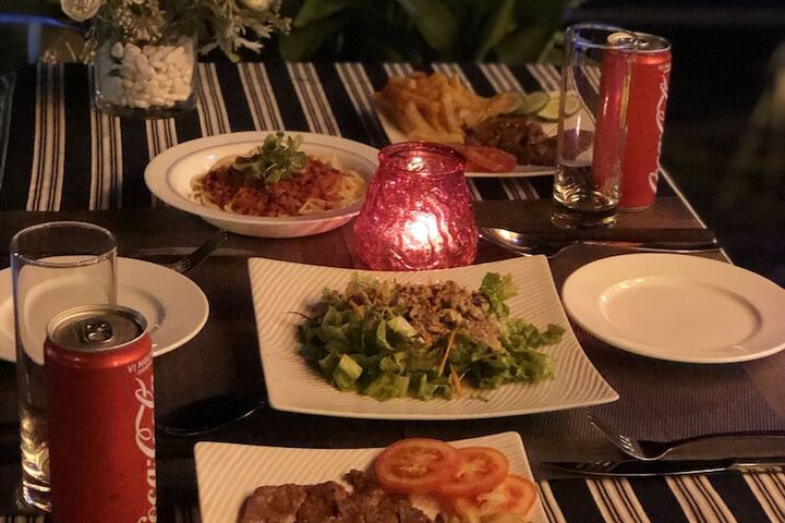 Dining 77 of 117