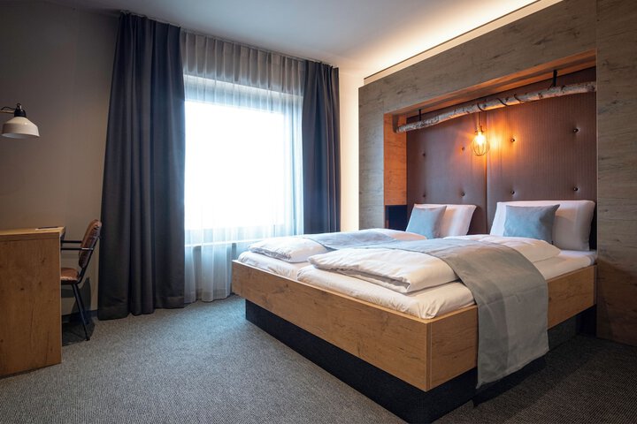Room 7 of 21