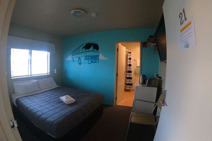 Room 8 of 55