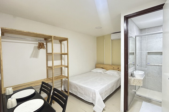 Room 12 of 89