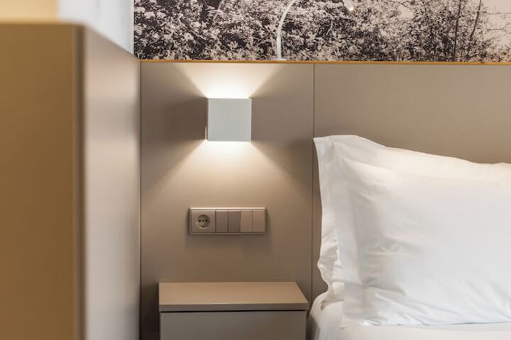 Room 11 of 82