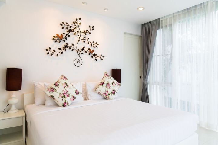 Room 2 of 51