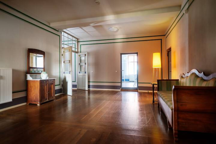 Hotel Interior 116 of 174