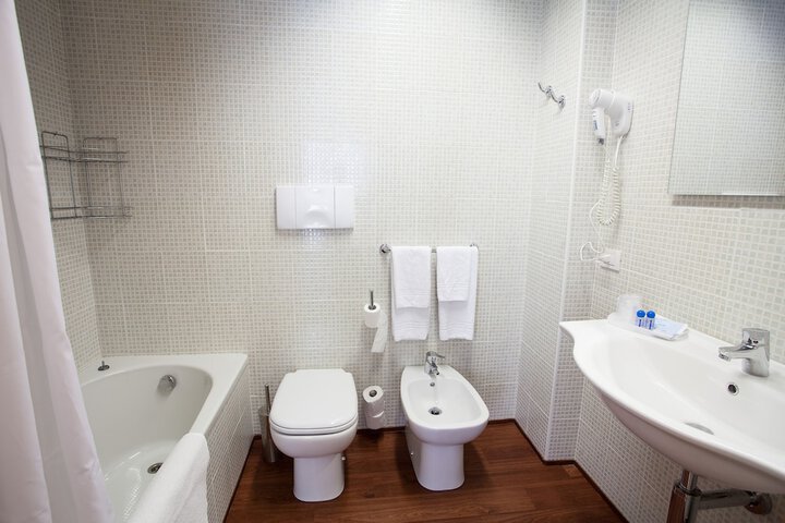 Clean Restrooms