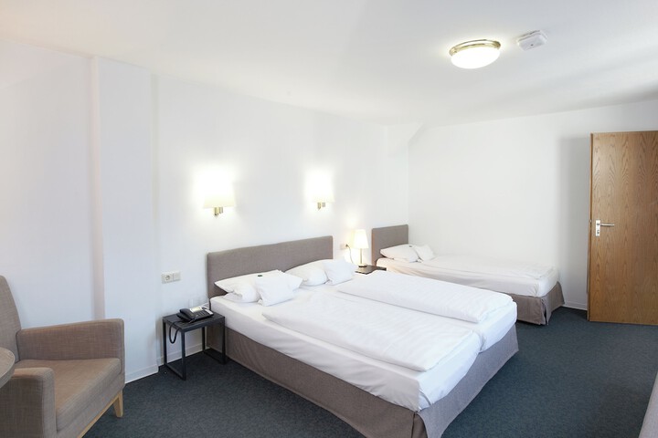 Room 21 of 67