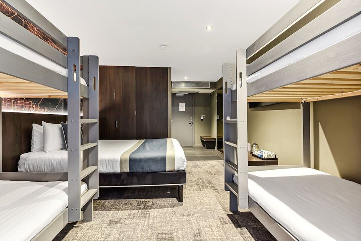Room 55 of 89